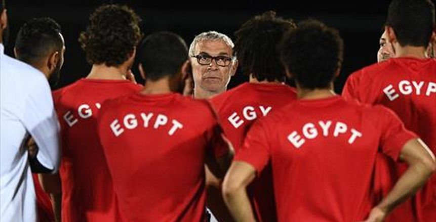 عاجل| تشكيل مصر أمام مالي في افتتاح مشوار الكان