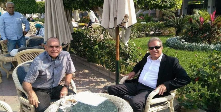 كامل زاهر يظهر في الأهلي قبل ساعات من غلق باب الترشح للانتخابات