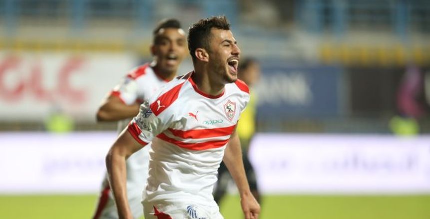 لاعبو الزمالك يطمئنون على الونش