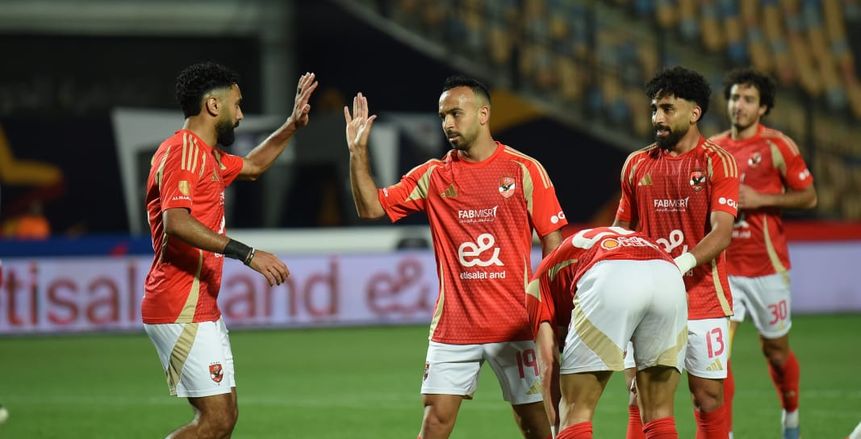 جدول مواعيد المباريات المتبقية للأهلي وبيراميدز في الدوري المصري