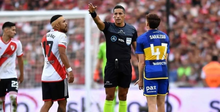 يائيل بيريز حكم مباراة سوبر كلاسيكو الأرجنتين.. وش السعد على ريفربليت