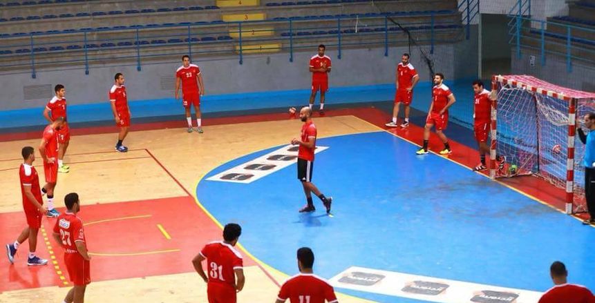 يد الأهلي يواجه "هرتاج الكونغولي" في افتتاح بطولة أفريقيا