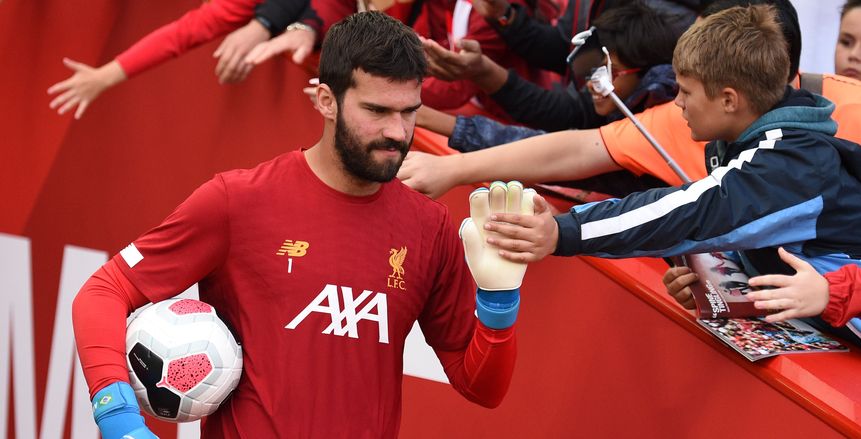 ليفربول يعلن تمديد عقد أليسون بيكر