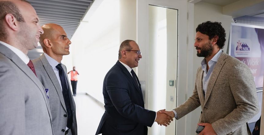 السفير والقنصل.. استقبال خاص لبعثة الأهلي في تنزانيا