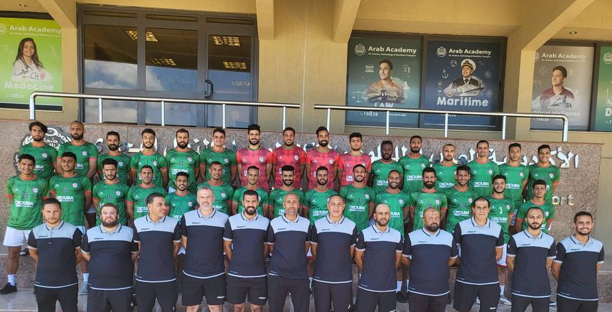 سبورتنج يهزم كوم حمادة بثلاثية ويصعد لدوري المحترفين