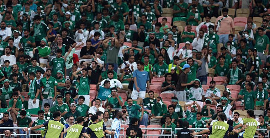 فيستون ماييلي.. محارب بيراميدز وهدية السماء في ليلة كأس القارات الثلاث