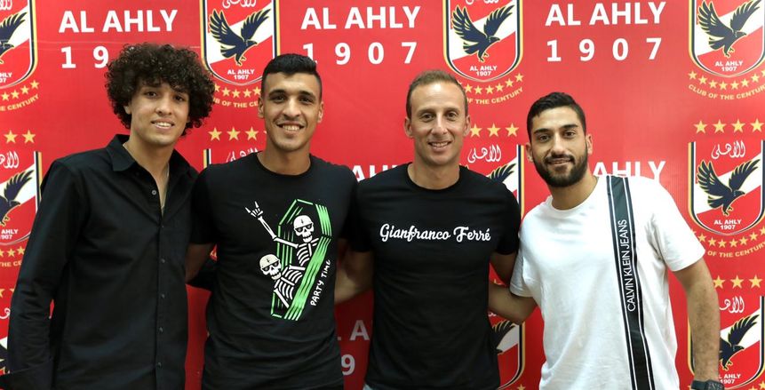 الأهلي يعلن إعارة ثنائي الفريق إلى الدوري التشيكي والسلوفاكي