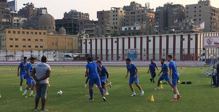 أيمن يونس: هناك العديد من لاعبي الزمالك لا يستحقون ارتداء قميص الفريق