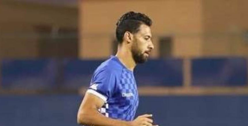 لاعب أسوان بعد وقوفه على الكرة: قصدت استفزاز لاعبي الزمالك
