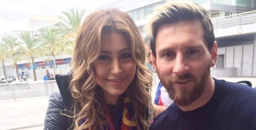 بالفيديو والصور| الفنانة يارا مع نجوم برشلونة في "كامب نو"