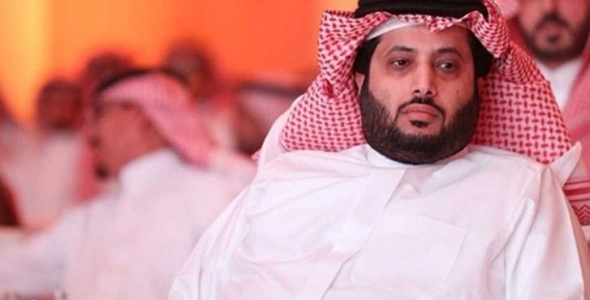 تركي آل الشيخ يصرف 150 ألف ريال للاعبي التعاون بعد الفوز بكأس خادم الحرمين