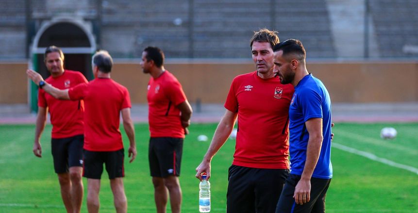 قلق في الأهلي بسبب إصابة "ياسر ومتولي".. وفتح ملف عقود الكبار