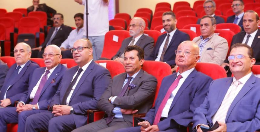تأجيل سفر رئيس اللجنة الأولمبية إلى باريس بسبب ظروف أسرية