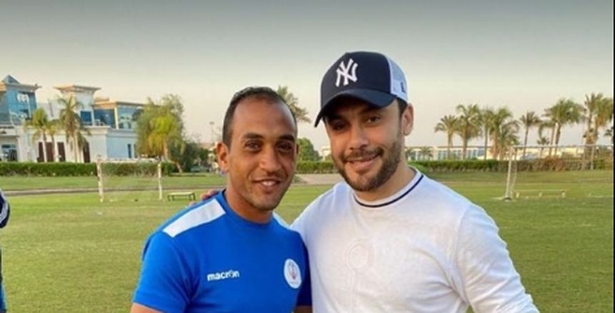 أحمد حسن يهنئ نجله "بيبو" بالتأهل للنهائي ومواجهة الزمالك