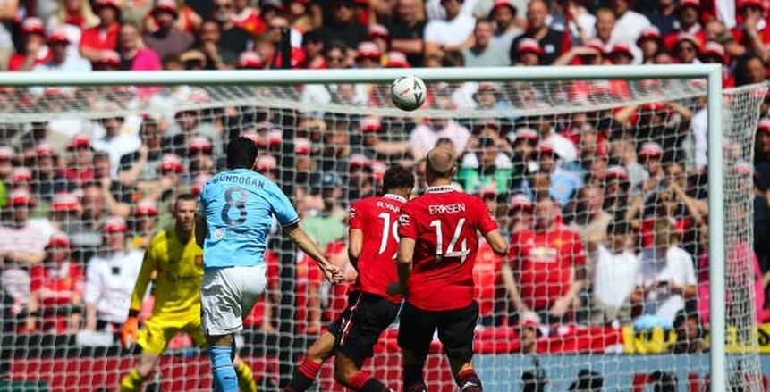 تعادل إيجابي في شوط أول مثير بين مانشستر سيتي واليونايتد في نهائي كأس الاتحاد