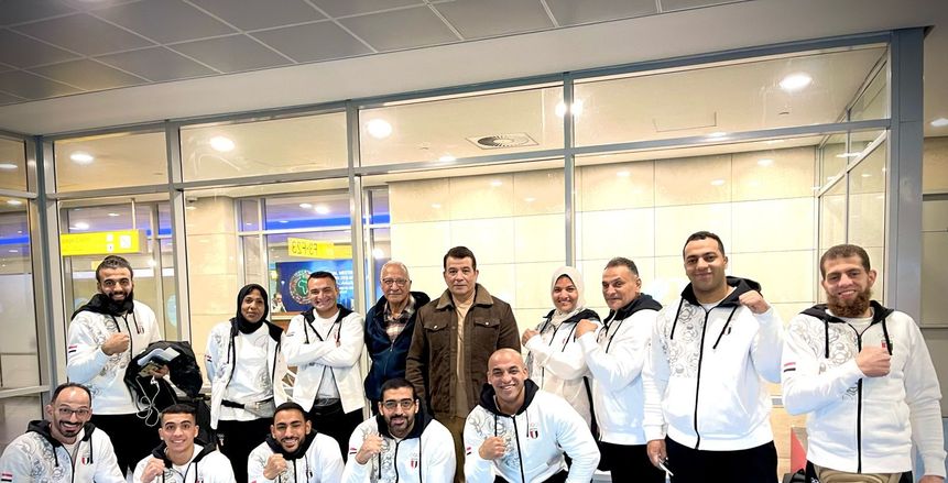 منتخب مصارعة الذراعين يصل غانا للمشاركة في دورة الألعاب الإفريقية