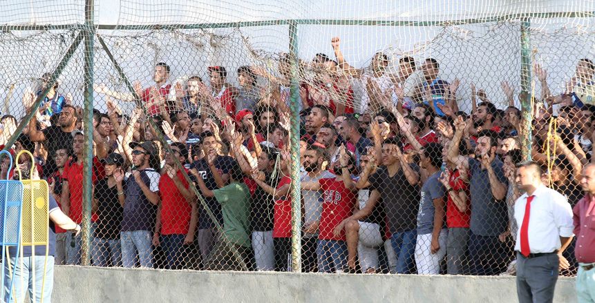 ألتراس أهلاوي يبدأ التوافد على ملعب التتش