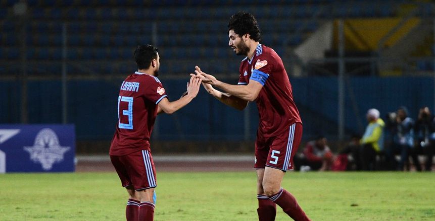 علي جبر يتعدي بالضرب على إبراهيم نور الدين.. وجماهير الأحمر: أفريقيا يا أهلي