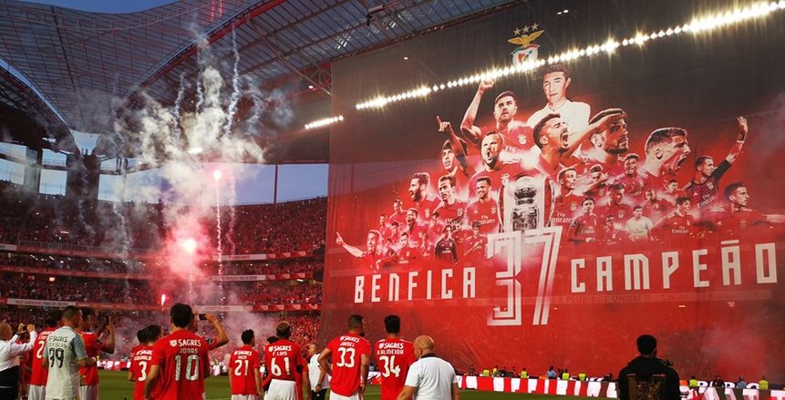 بنفيكا يتوج بالدوري البرتغالي للمرة الـ 37 في تاريخه