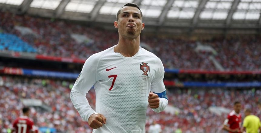 فيرناندو سانتوس يكشف موقف «رونالدو» من المنتخب البرتغالي
