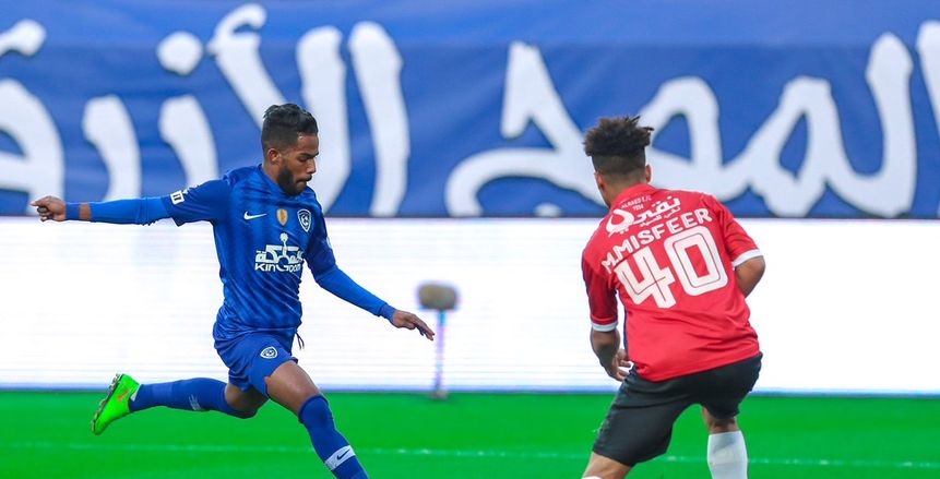 الدوري السعودي| الهلال يواصل السقوط في الدوري السعودي ويتعادل مع الرائد