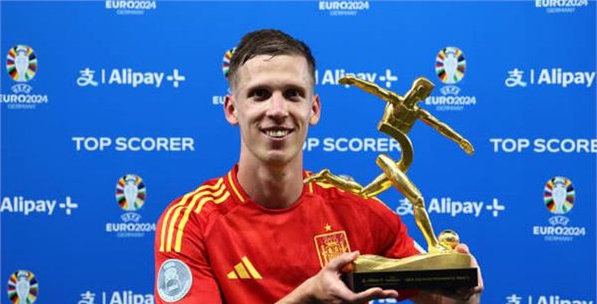برشلونة يتقدم بعرض رسمي لضم داني أولمو.. يشمل شرطين