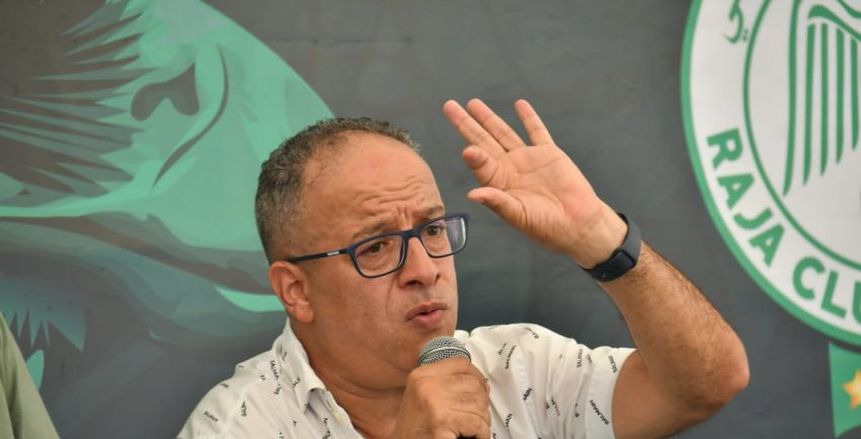 تقارير مغربية: استقالة رئيس الرجاء بعد توديع دوري أبطال أفريقيا