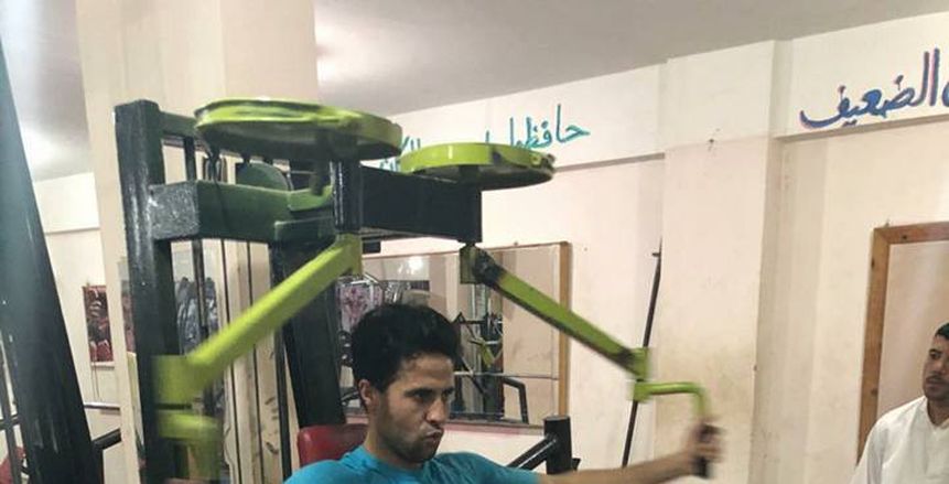 بالصور| بسبب خلافه مع مرتضى.. محمد ابراهيم يتدرب في جيم متواضع