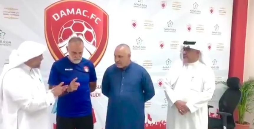 "بقى اسمه حسين".. مدرب إيطالي في الدوري السعودي يعلن إسلامه (فيديو)