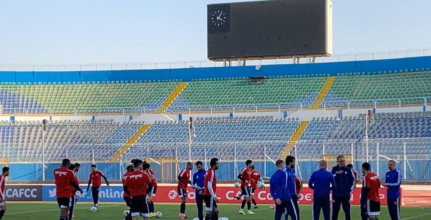 بعد اقتراب رحيل عمر العيوني.. بيراميدز يبحث عن جناح أيسر