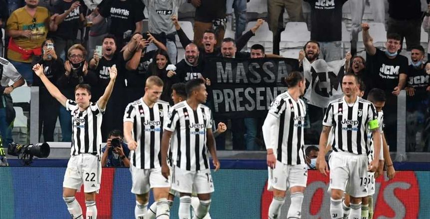 يوفنتوس يهرب من فخ نابولي بنقطة ثمينة في الدوري الإيطالي