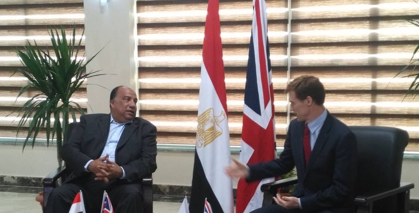 بالصور| السفير البريطانى يزور فرع نادى الاتحاد السكندري الجديد