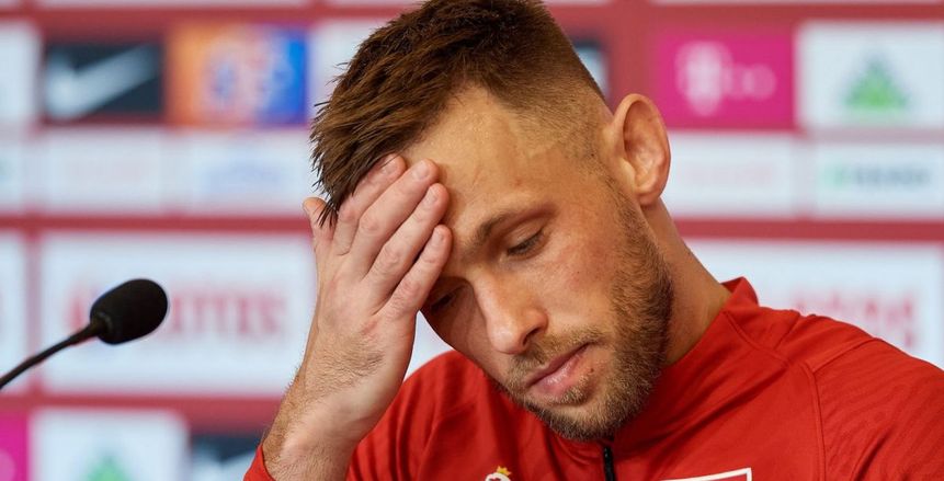 استبعاد لاعب بولندي من قائمة منتخب بلاده بمونديال قطر لاحترافه بروسيا