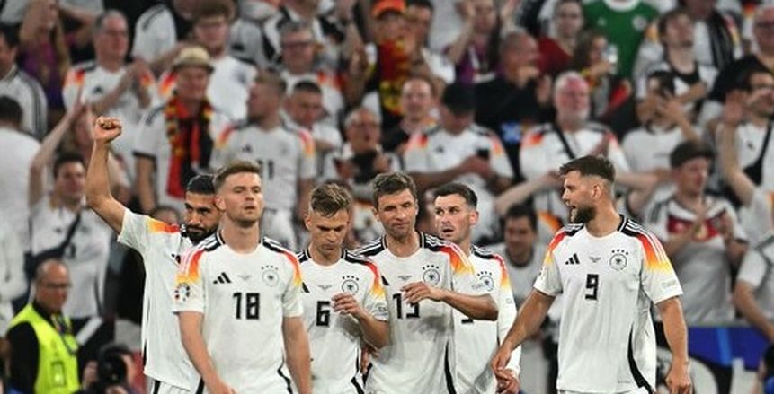 مايكل أوليفر حكما لمباراة ألمانيا والدنمارك في يورو 2024