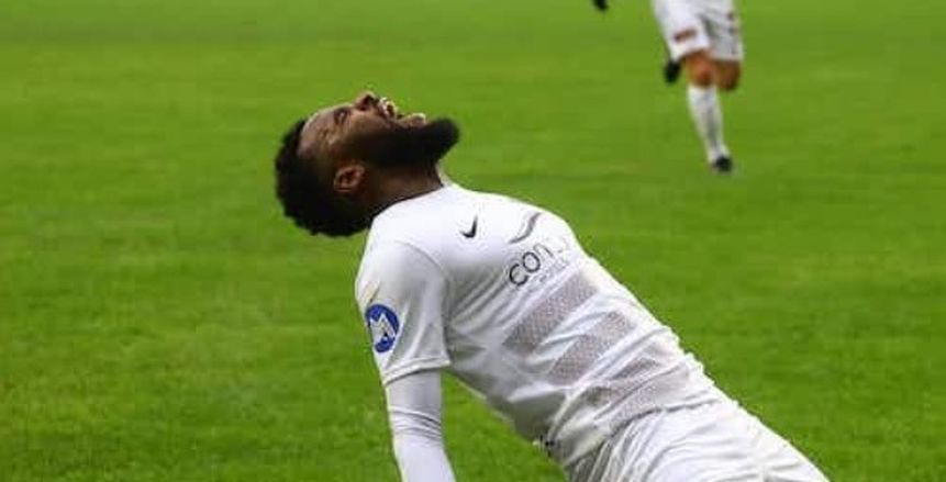 صفقة الزمالك المنتظرة.. موعد وصول المهاجم الجابوني بوينديزا للقاهرة