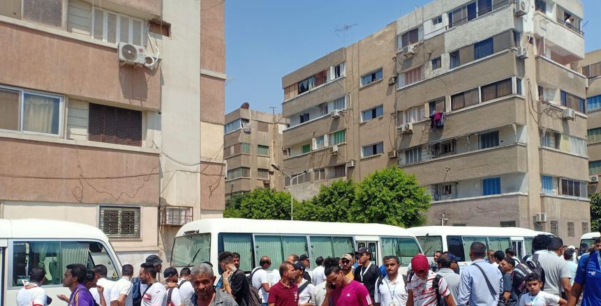 حافلات جماهير الزمالك تتجه للجونة «صور»