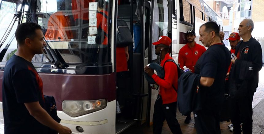 فايلر يطالب لاعبي الأهلي بإغلاق الملف الأفريقي والتركيز في الدوري