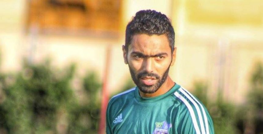 ملف حسين الشحات على «طاولة» حسام البدري