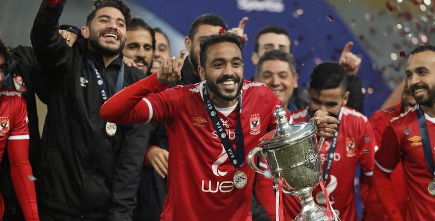 جلسة تصوير للاعبي الأهلي بالقميص الجديد قبل ظهوره أمام المقاصة