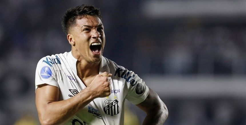 ريال مدريد يستهدف التعاقد مع جوهرة سانتوس البرازيلي