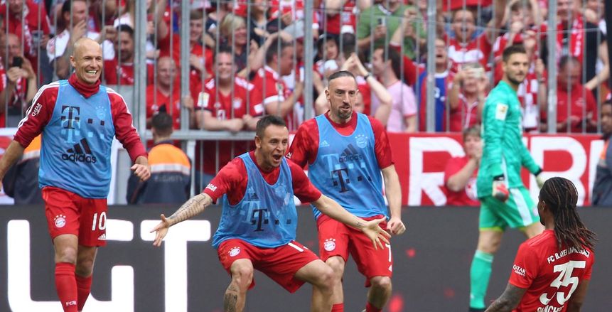 البايرن يفوز على فرانكفورت بخماسية ويحصد لقب الدوري في ليلة وداع روبين وريبيري