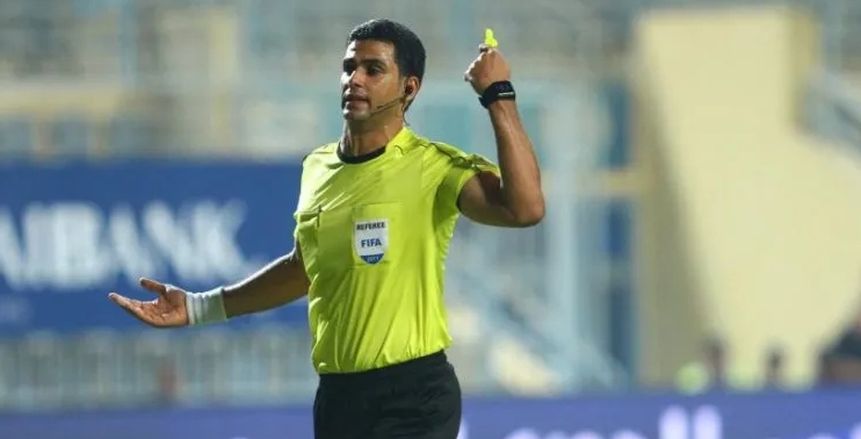 البنا حكما لمباراة الأهلي وسيراميكا.. ومعروف يقود الزمالك وبيراميدز في السوبر المصري