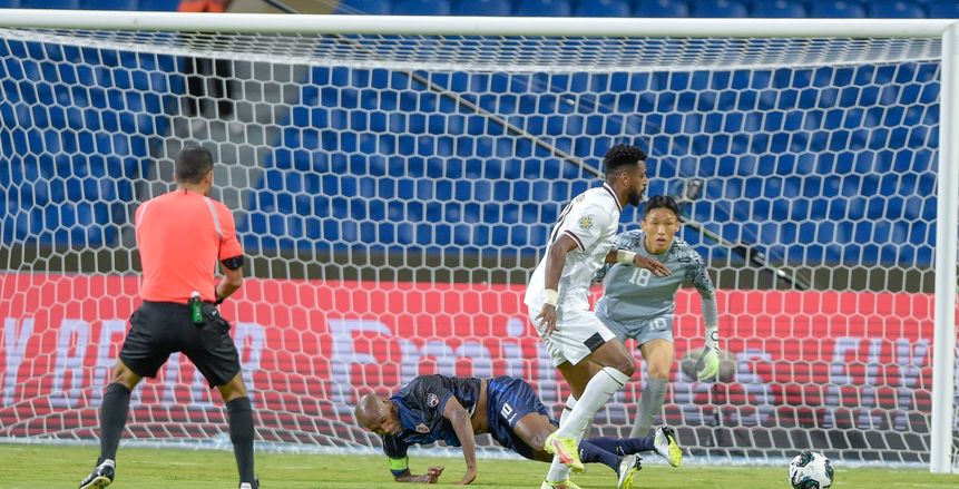 خبير تحكيمي سعودي: ركلة جزاء الشباب أمام الزمالك غير صحيحة «فيديو»