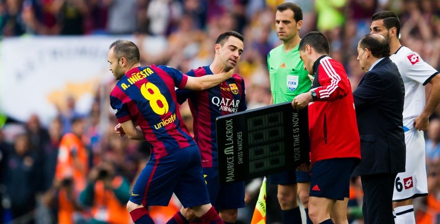 بالأرقام| أنيستا يواصل مطاردة أرقام تشافي مع برشلونة