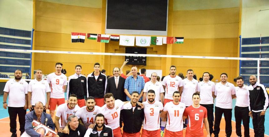 بالصور| خالد ناصف يهنئ منتخب الطائرة بالفوز الرابع ويطالبهم بحصد اللقب العربي