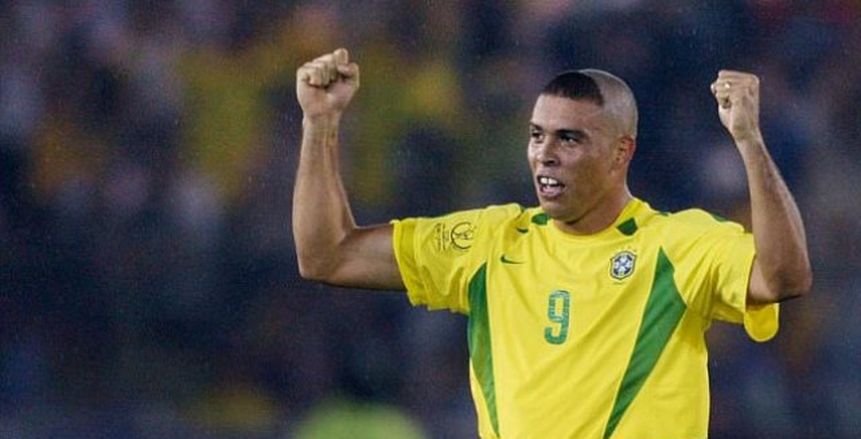 البرازيلي رونالدو يكشف سبب رحيله عن برشلونة: "حلمي كان اللعب بقميص الملكي"