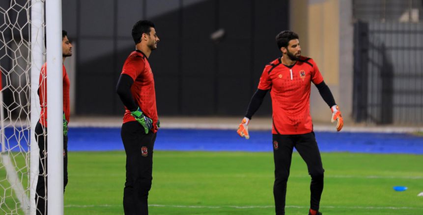 كارتيرون يجهز لاعبي الأهلي بسلاح  التصويب لمواجهة حوريا