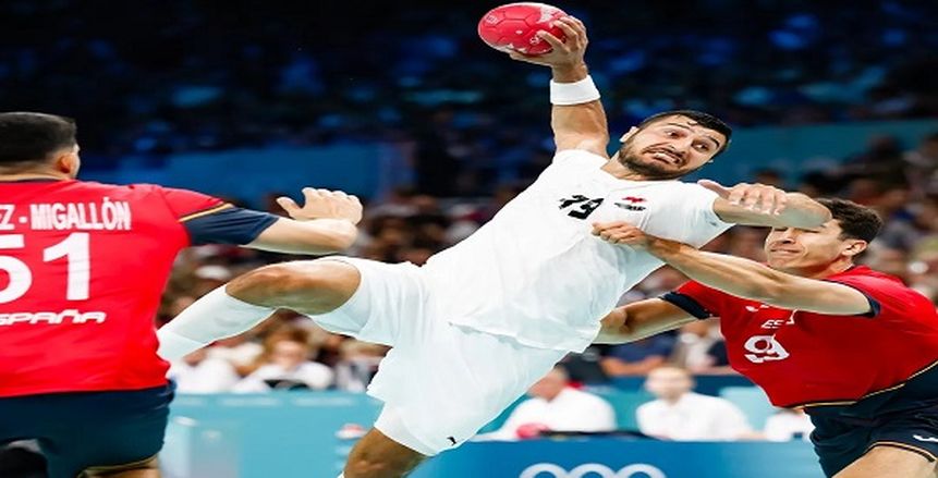 «فقدوا الثقة».. مدرب إسبانيا يكشف أسباب الفوز على مصر بالأولمبياد