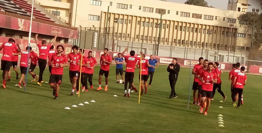 بالصور| تيشيرت الأهلي الجديد بدون "72"