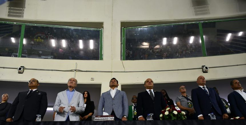 وزير الشباب والرياضة يفتتح البطولة الأفريقية الخامسة لجمباز الأيروبيك